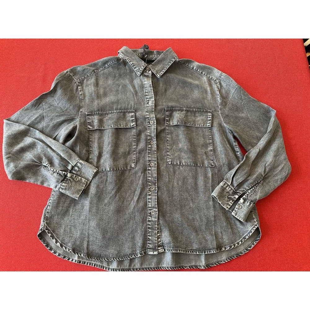 Jane & Delancey Women’s Washed Gray Chambrey Button-Up Shirt, NWT, S